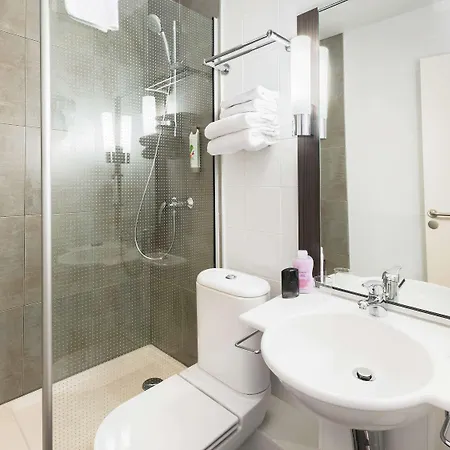 Ibis Styles Nantes Centre Place Graslin Exterior photo